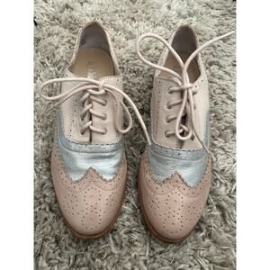 Wittner wingtip leather oxfords.  Retail $250 Sz 38.